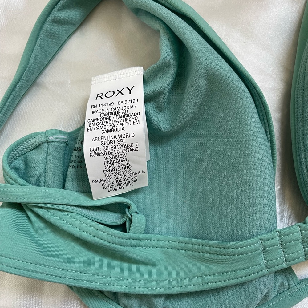 Roxy Nwot Underwire Lightly Padded Adjustable Str… - image 6